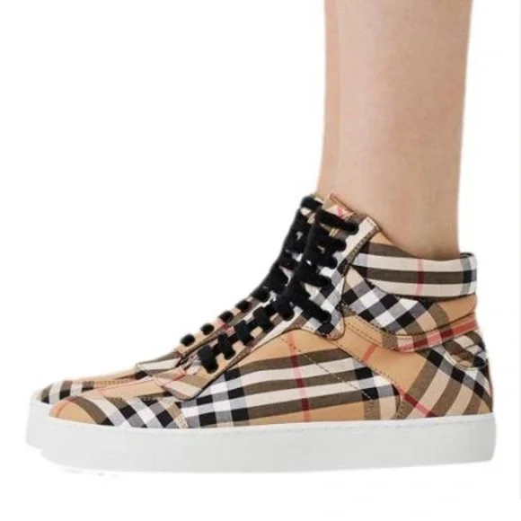 Burberry Check Hightop Sneaker size 37 - Picture 1 of 15